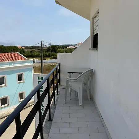 Dona Inês De Castro Casa de hóspedes Atouguia Da Baleia